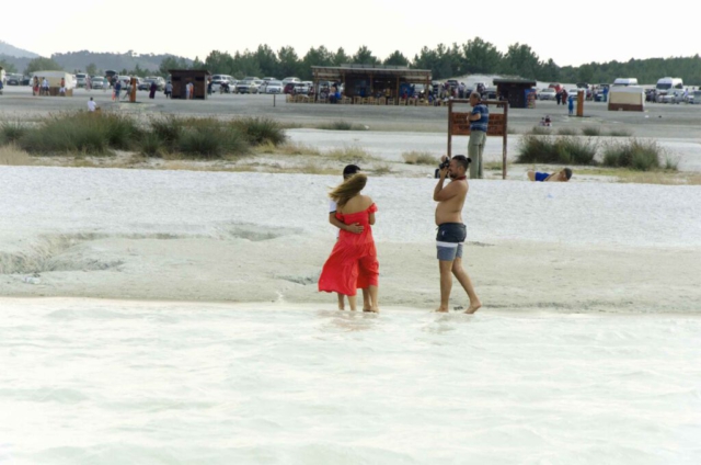 salda-golu-sevgili-pozlari