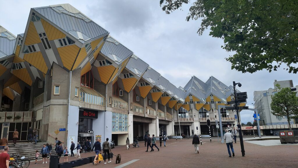 Rotterdam kubik evler